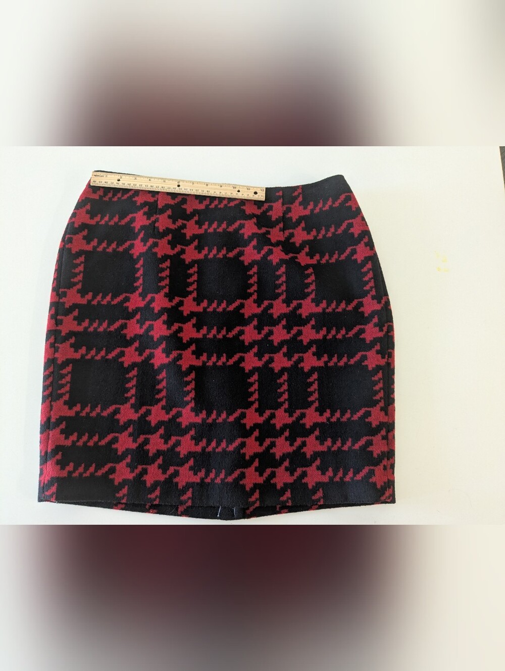 Houndstooth Pencil Skirt - Black & Burgundy Talbolts